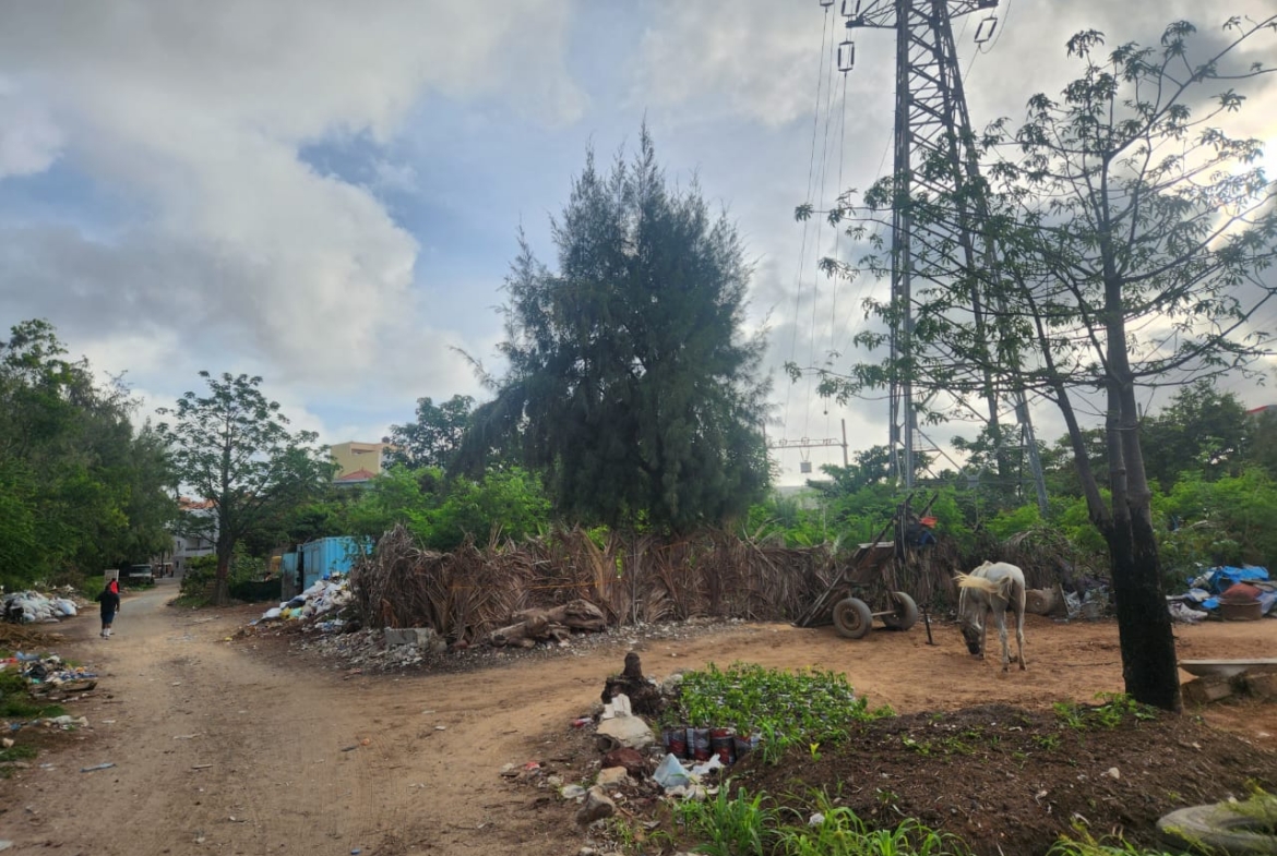 Terrain de 399 m² aux Maristes avec Titre Foncier